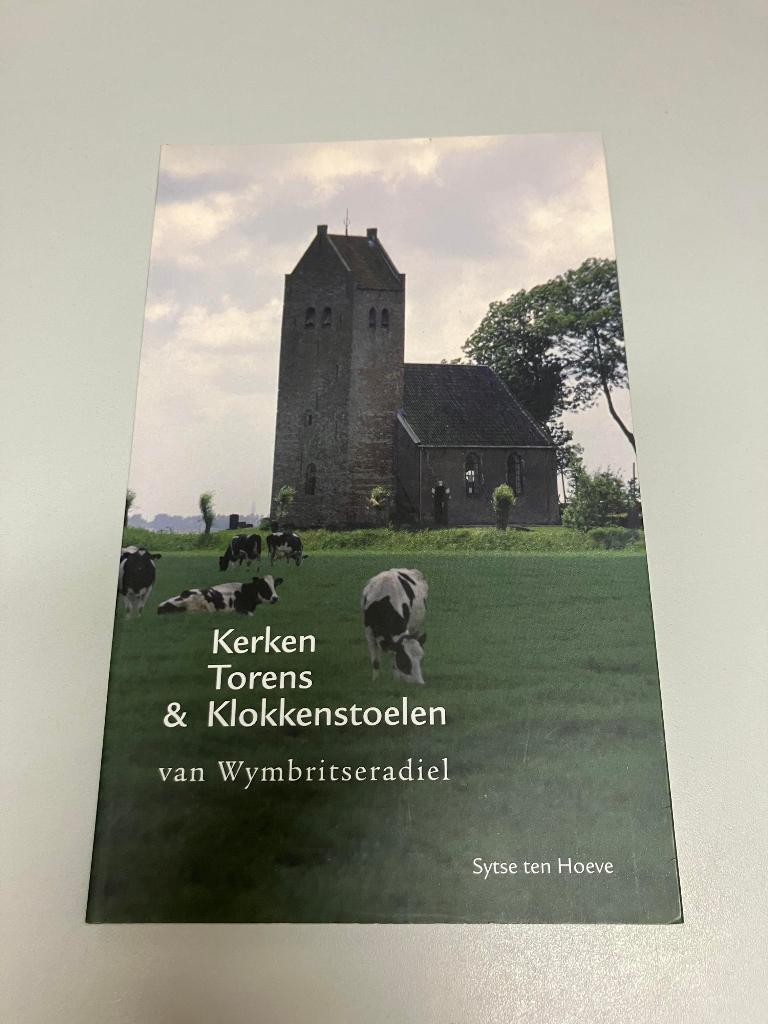 Kerken Torens en Klokkenstoelen van Wymbritseradiel, Boeken, Ophalen of Verzenden, Gelezen