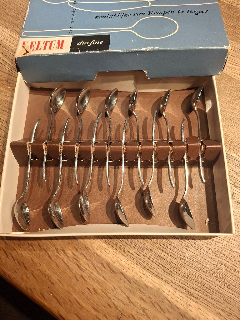 Vintage set Keltum 12 lepeltjes in originele doos., Antiek en Kunst, Antiek | Bestek, Ophalen