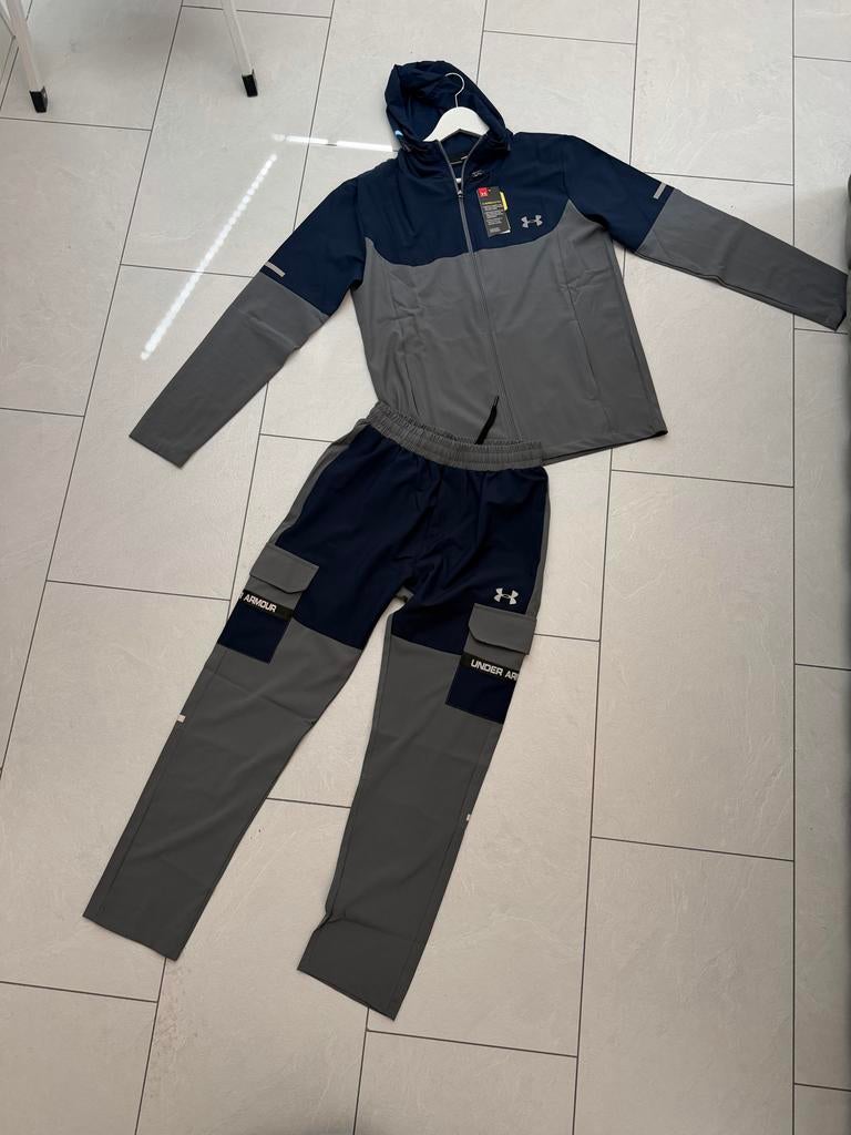 Under Armour Trainingspak - Comfortabel & Stijlvol, Kleding | Heren, Sportkleding, Blauw, Nieuw, Overige maten, Ophalen of Verzenden