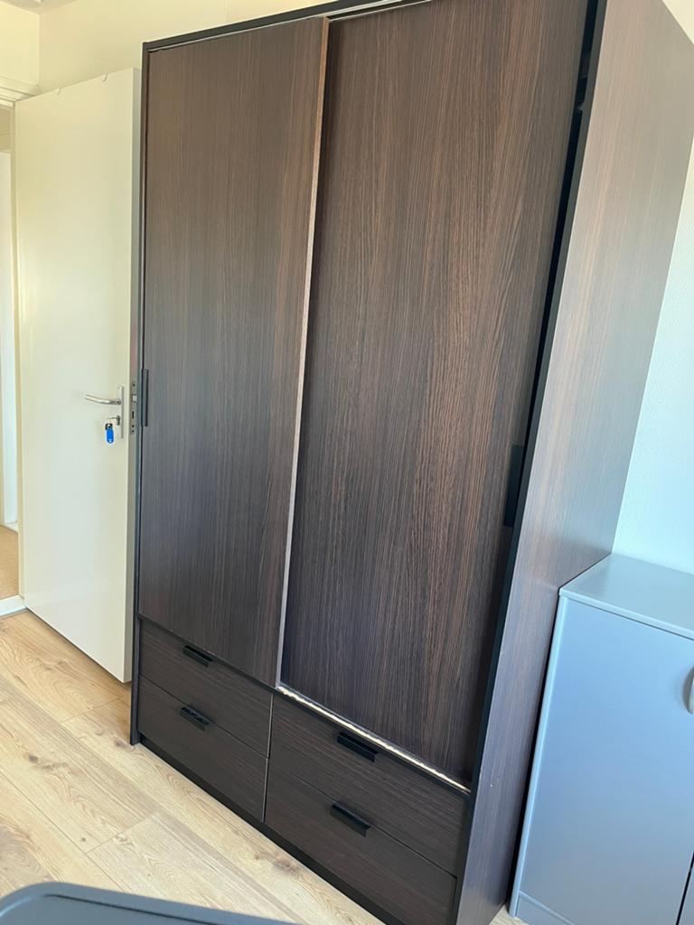 Kledingkast ikea eiken bruin, Huis en Inrichting, Ophalen, 100 tot 150 cm, Zo goed als nieuw, 150 tot 200 cm
