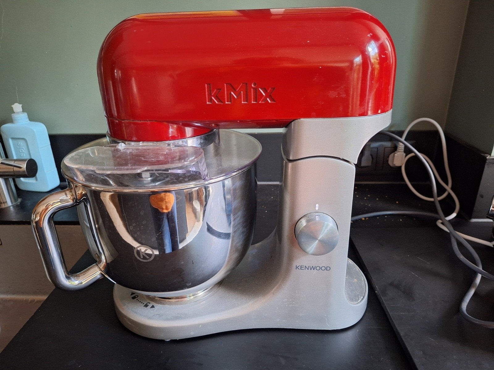 Kenwood kMix Keukenmachine Rood - in zeer goede staat, Ophalen, 4 liter of meer, Gebruikt, 3 snelheden of meer