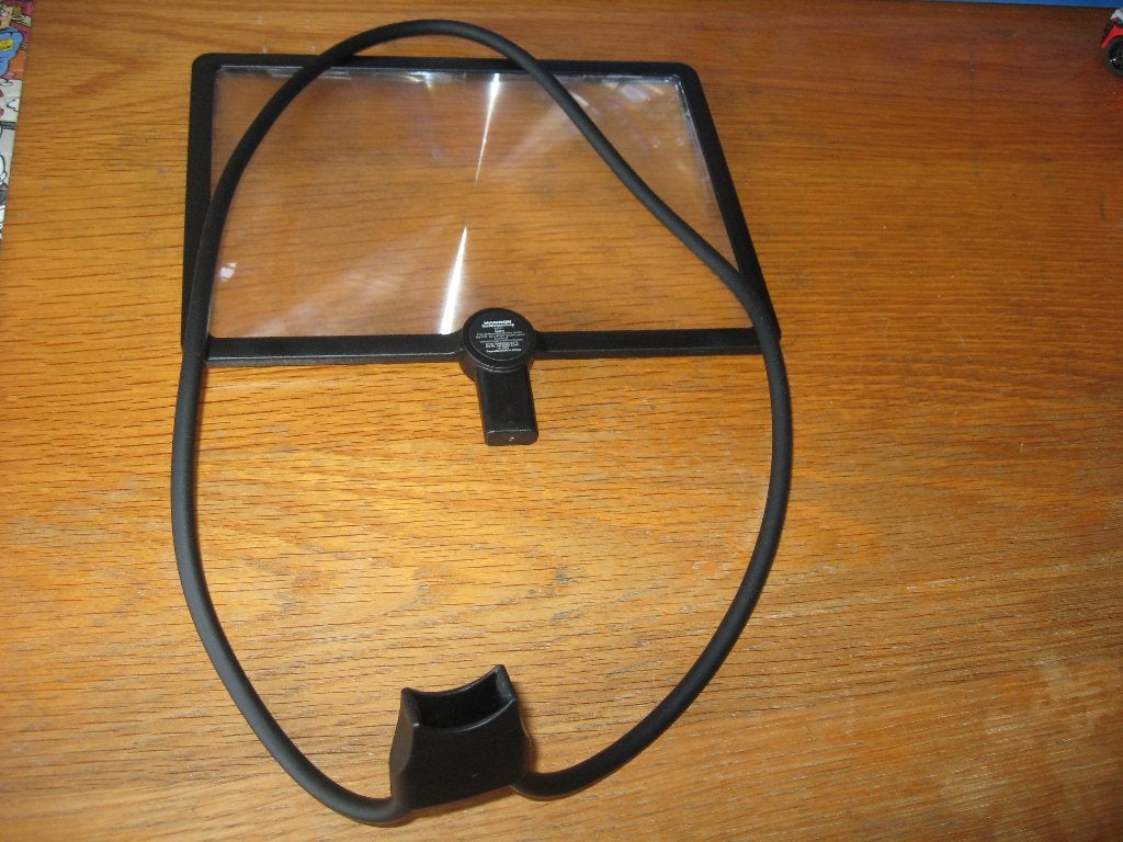 vergrootglas voor om je nek, Ophalen of Verzenden, Zo goed als nieuw, Vergrootglas of Loep
