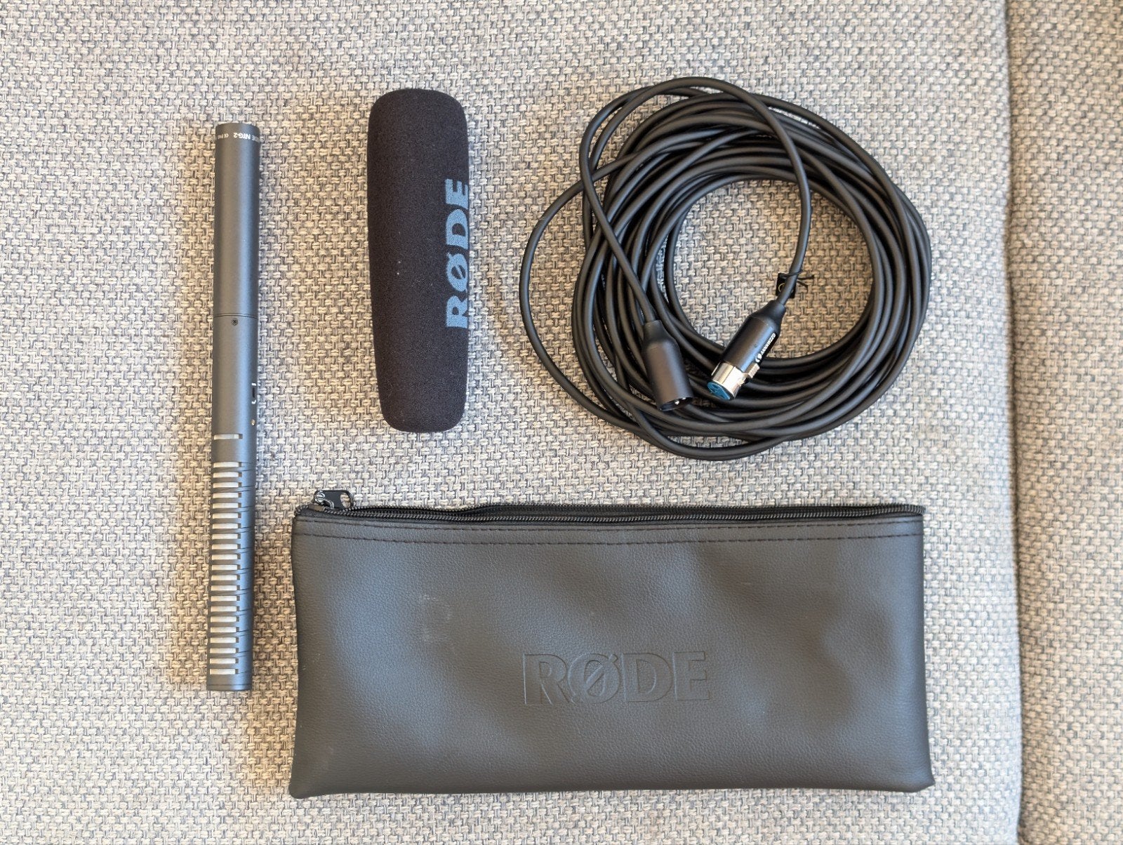 Rode NTG2 shotgun microfoon met kabel, Ophalen of Verzenden, Zo goed als nieuw, Overige typen