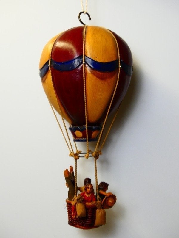 Houten luchtballon, Huis en Inrichting, Woonaccessoires | Wanddecoraties, Ophalen, Hout, Klassiek, Zo goed als nieuw