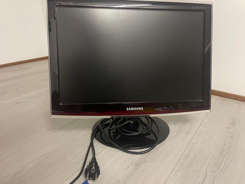 Vga samsung monitor, Full HD, Ophalen of Verzenden, Zo goed als nieuw, VGA