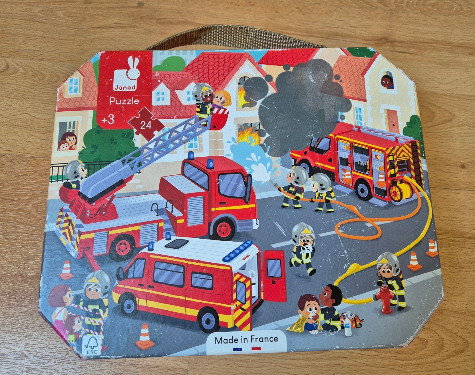 Janod Brandweer Puzzel 24 stukjes, Ophalen of Verzenden, 10 tot 50 stukjes, Zo goed als nieuw, 2 tot 4 jaar