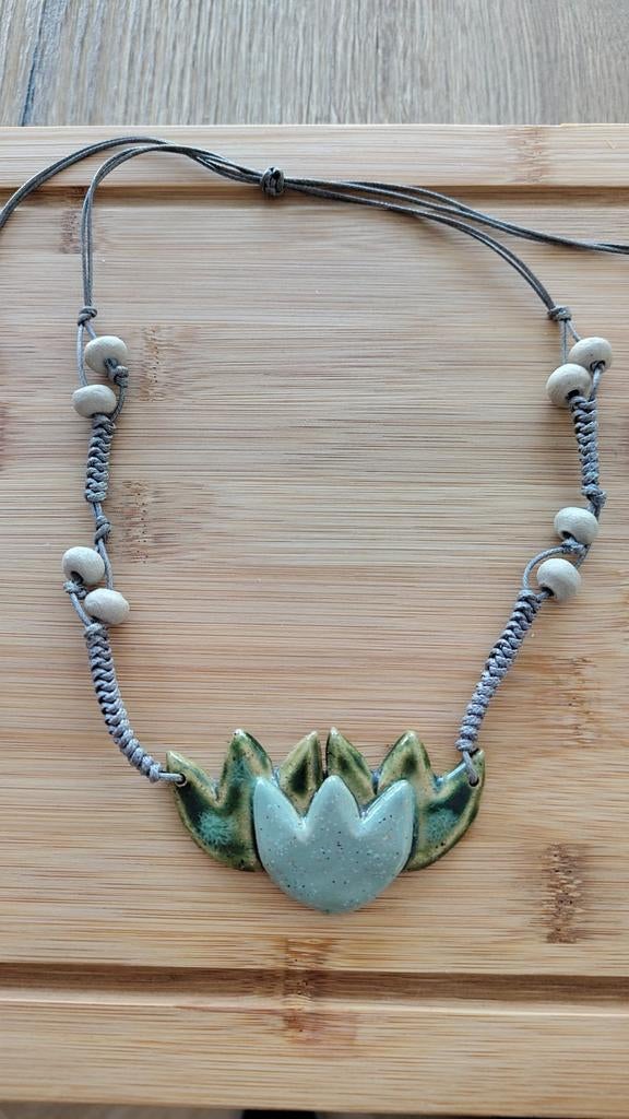 Prachtige Ketting met Keramiek "Tulip" design, Ophalen of Verzenden, Overige materialen