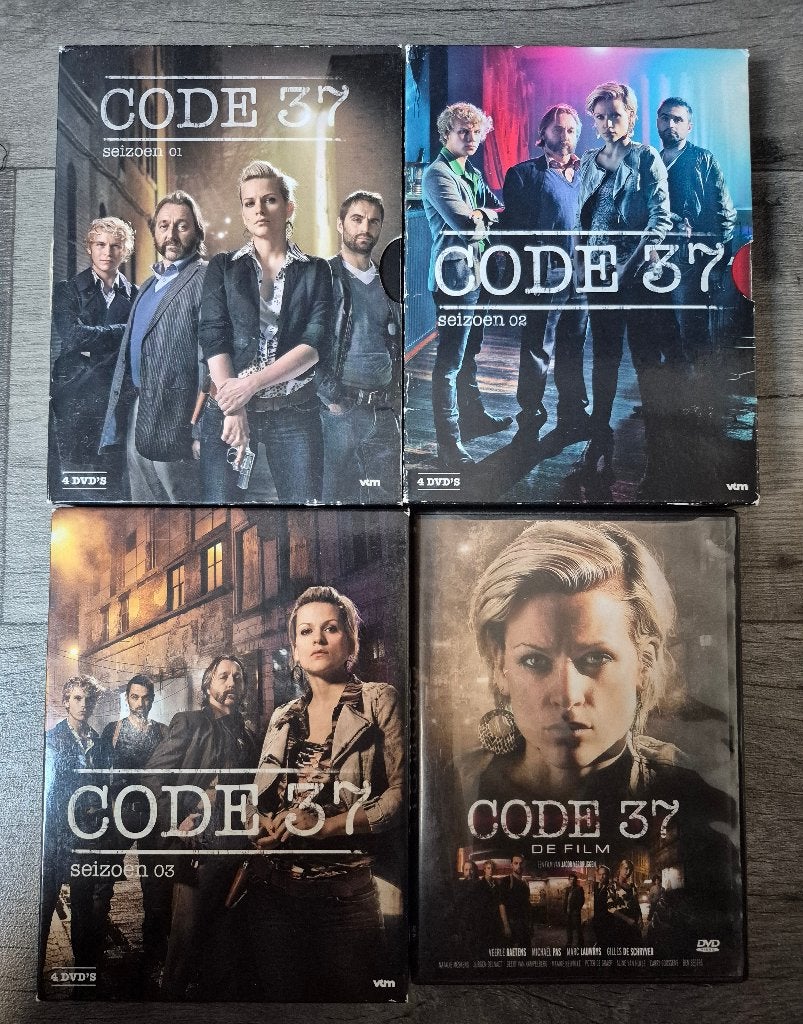 Code 37, complete serie met film!, Vanaf 12 jaar, Ophalen, Zo goed als nieuw, Actie en Avontuur
