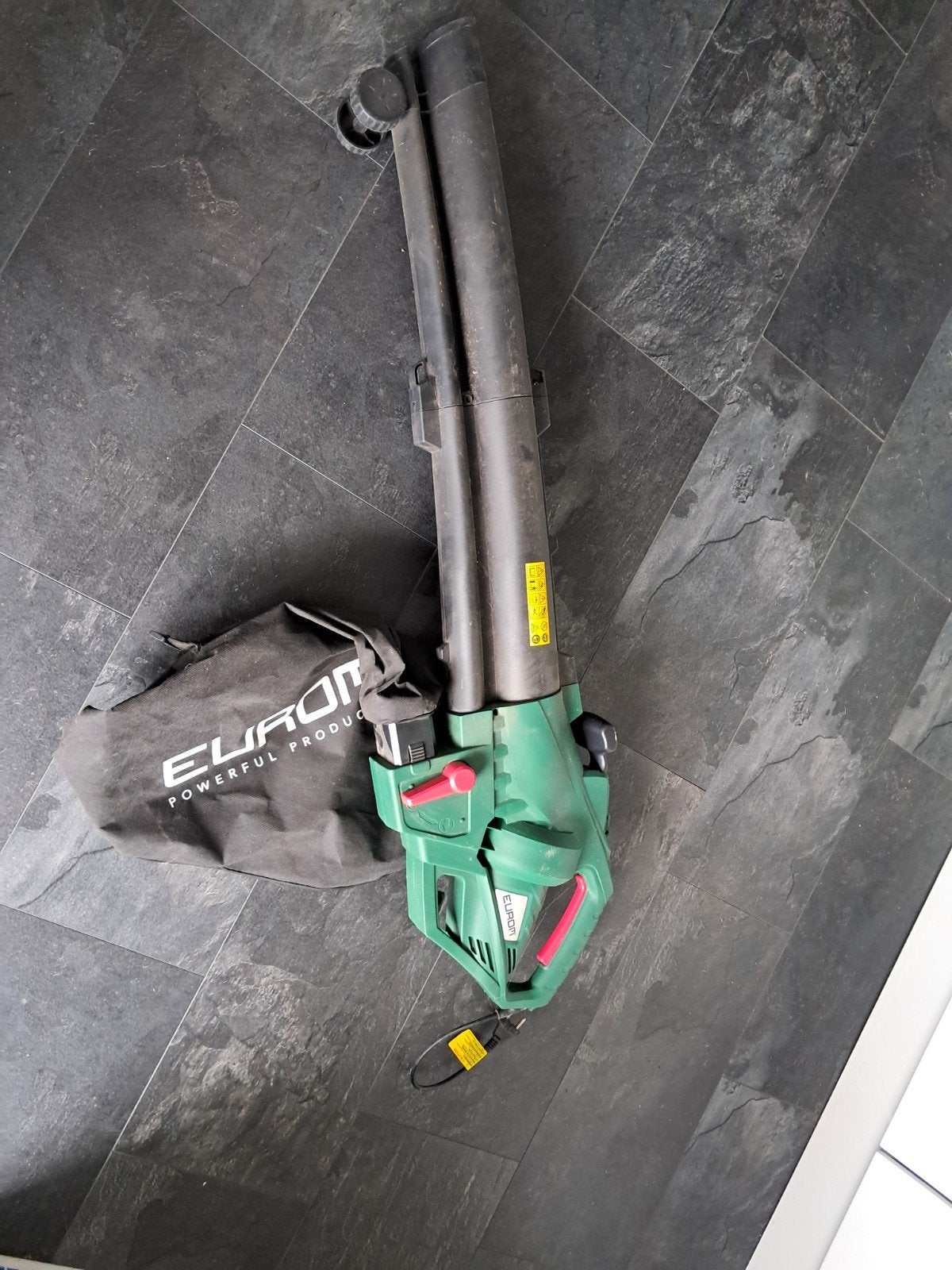 Eurom bladblazer/zuiger en versnipperaar, Ophalen, Gebruikt, Met opvangzak, Handgedragen