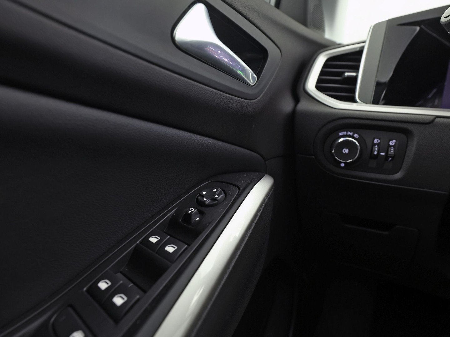 Foto 26 van Opel Grandland 1.6 Turbo Plug-In Hybrid Elegance Black Pack