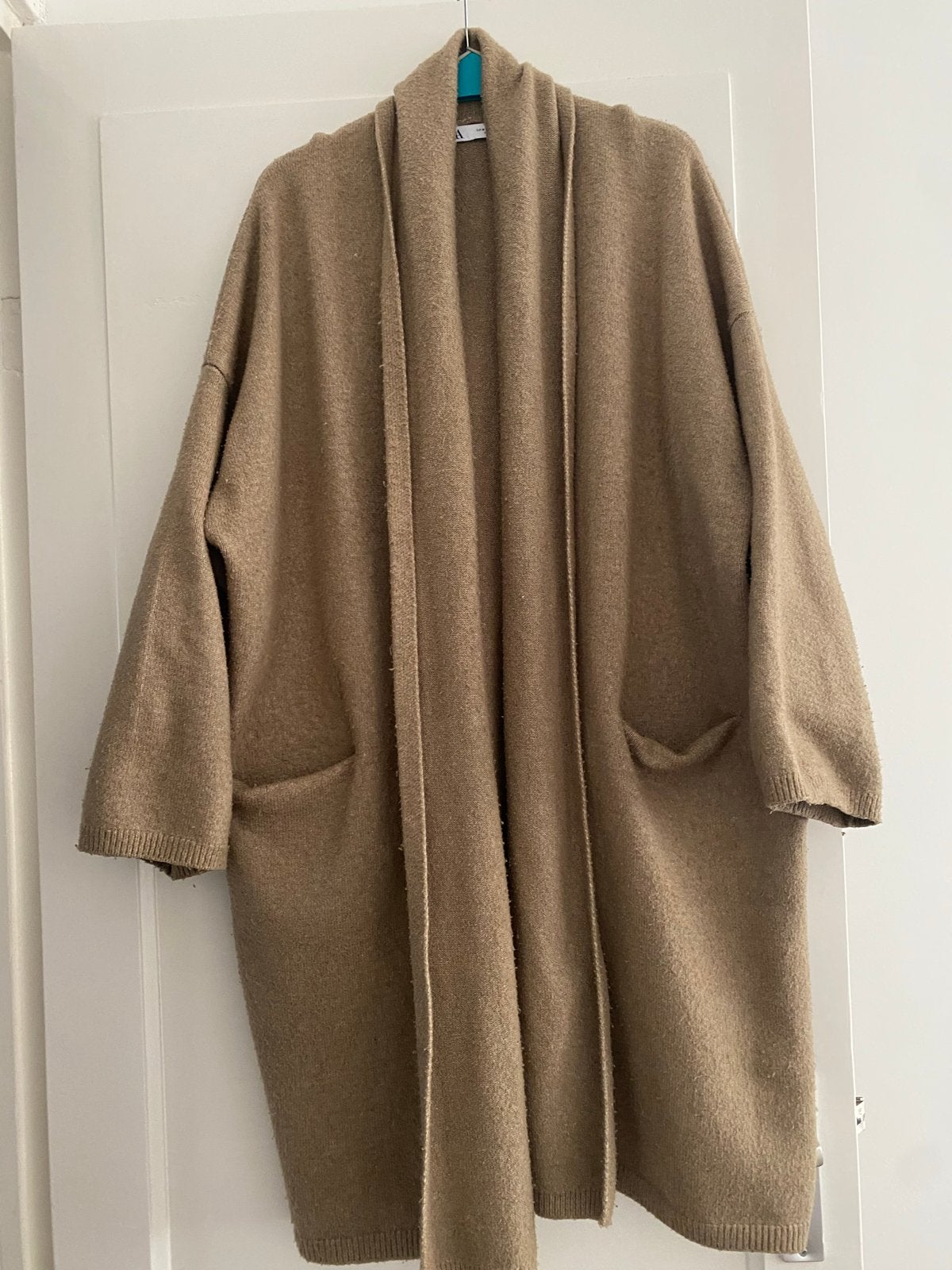 Zara gebreid vest/cardigan maat M, Ophalen of Verzenden, Zo goed als nieuw, Maat 38/40 (M), Bruin