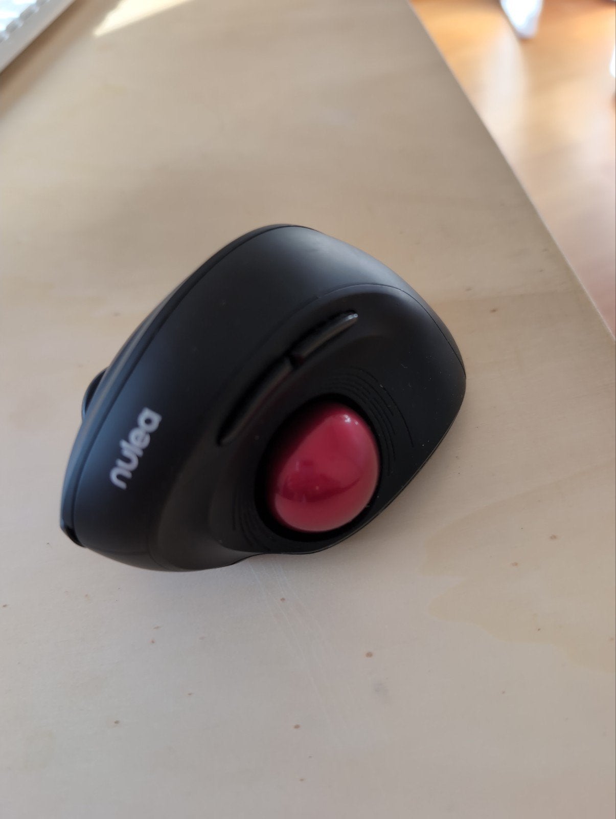 Ergonomisch Nulea Trackball Mouse, USB-C aansluiting, Ophalen of Verzenden, Zo goed als nieuw, Ergonomisch