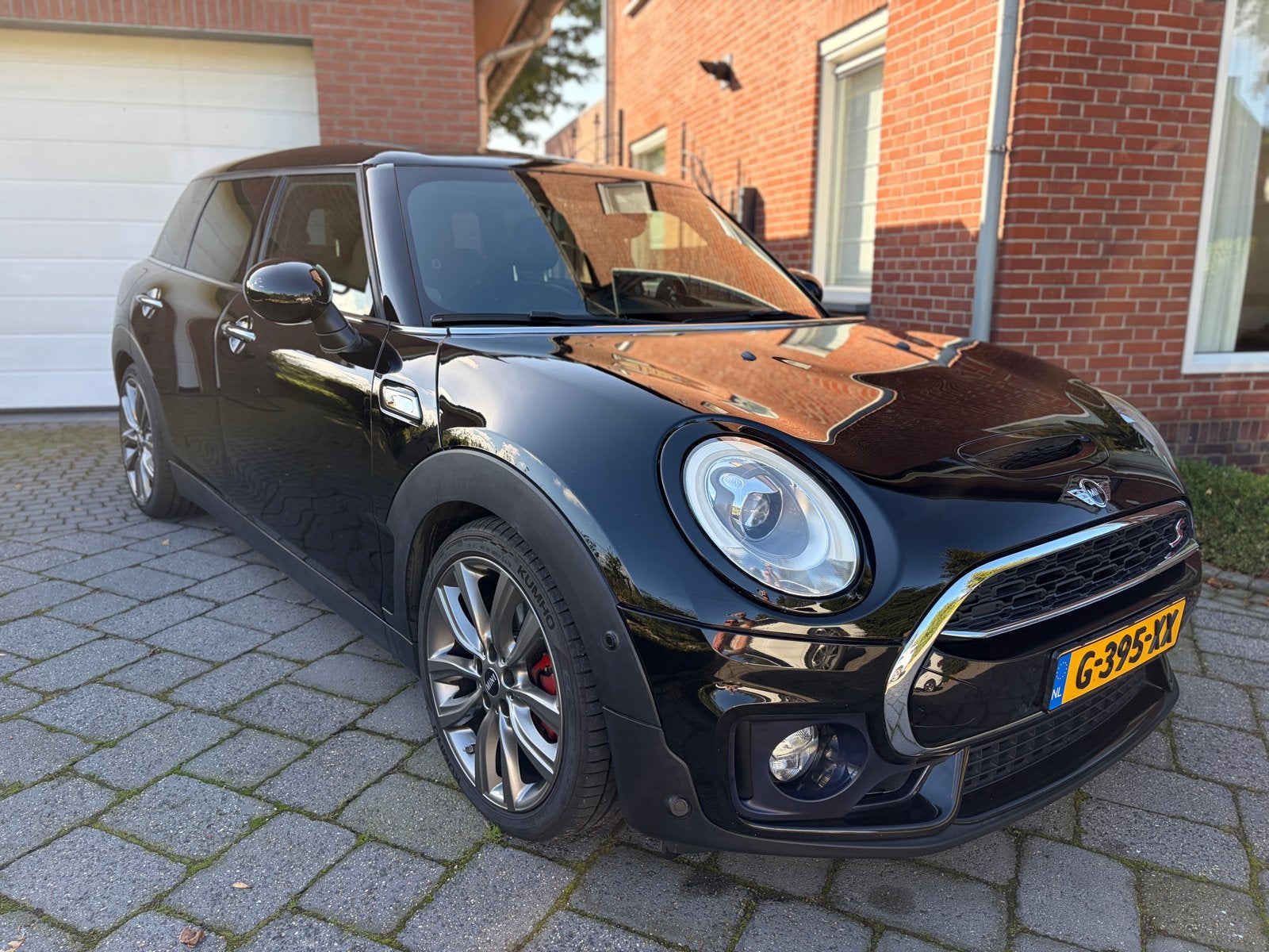 Mini Clubman 2.0 192pk Aut 2016 Zwart, Auto's, 1998 cc, Zwart, Particulier, Lichtsensor