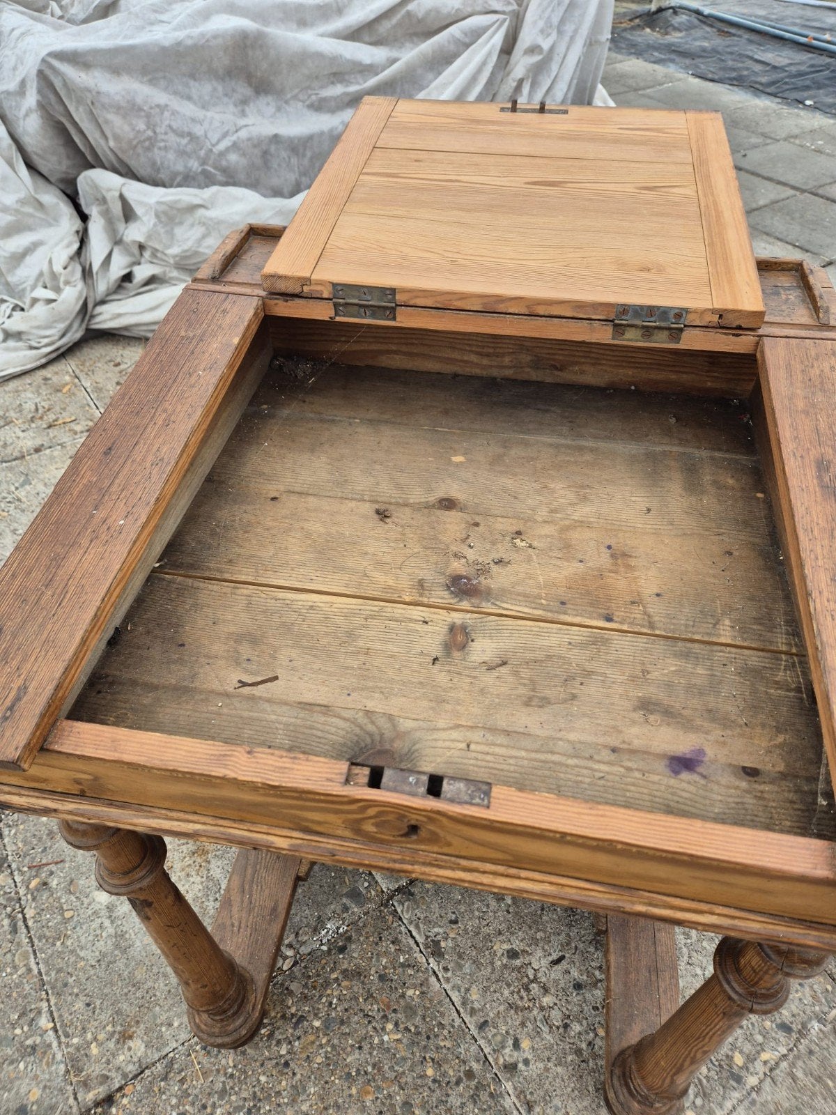 Antiek Kastje in goede staat. 93x66x66, Ophalen