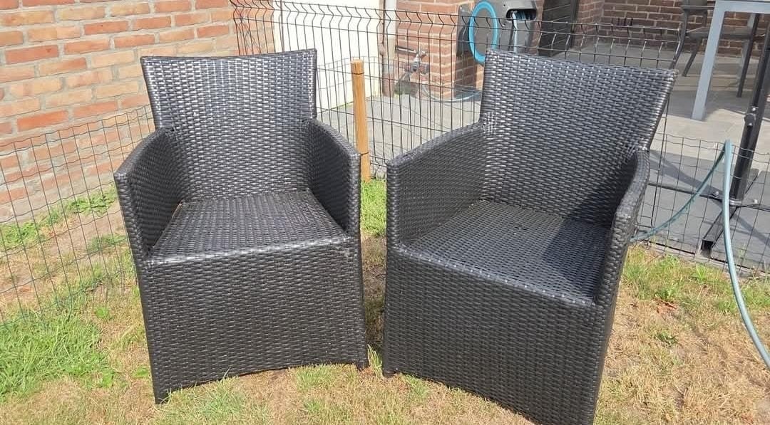 2 lounge stoelen, Ophalen, Gebruikt, Kunststof