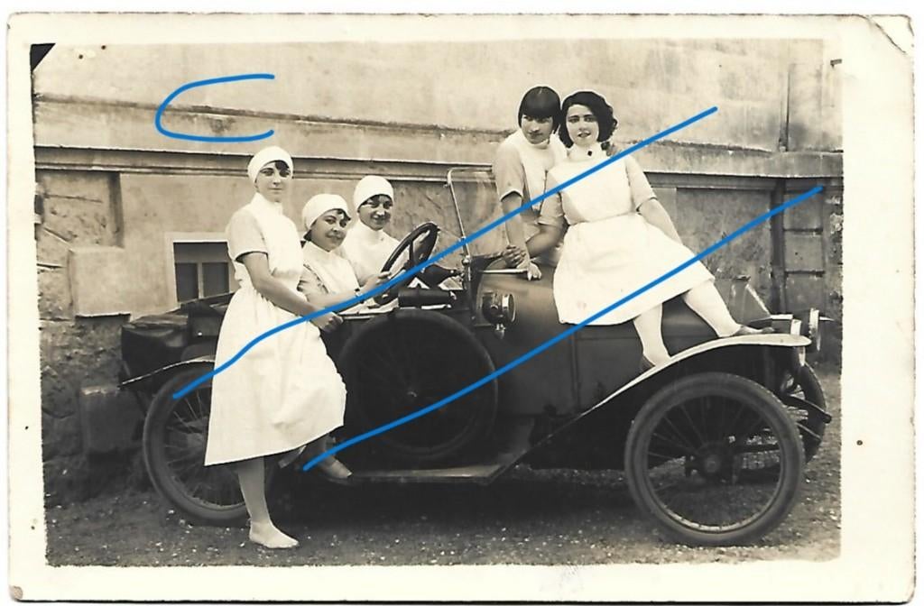 Panhard et Levassor fotokaart verpleegsters vrouw, Verzenden, Voor 1920, Ongelopen, Voertuig