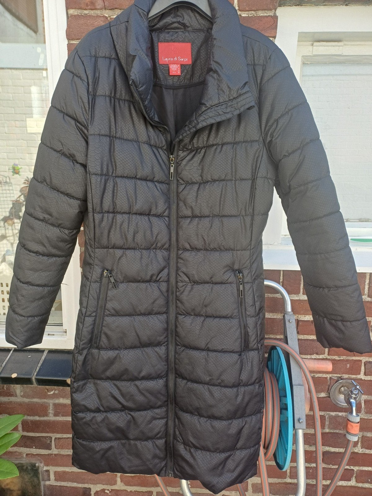 Laura di Sarpi Zwarte Gewatteerde Jas Maat 40, Kleding | Dames, Maat 38/40 (M), Zwart, Ophalen of Verzenden, Zo goed als nieuw