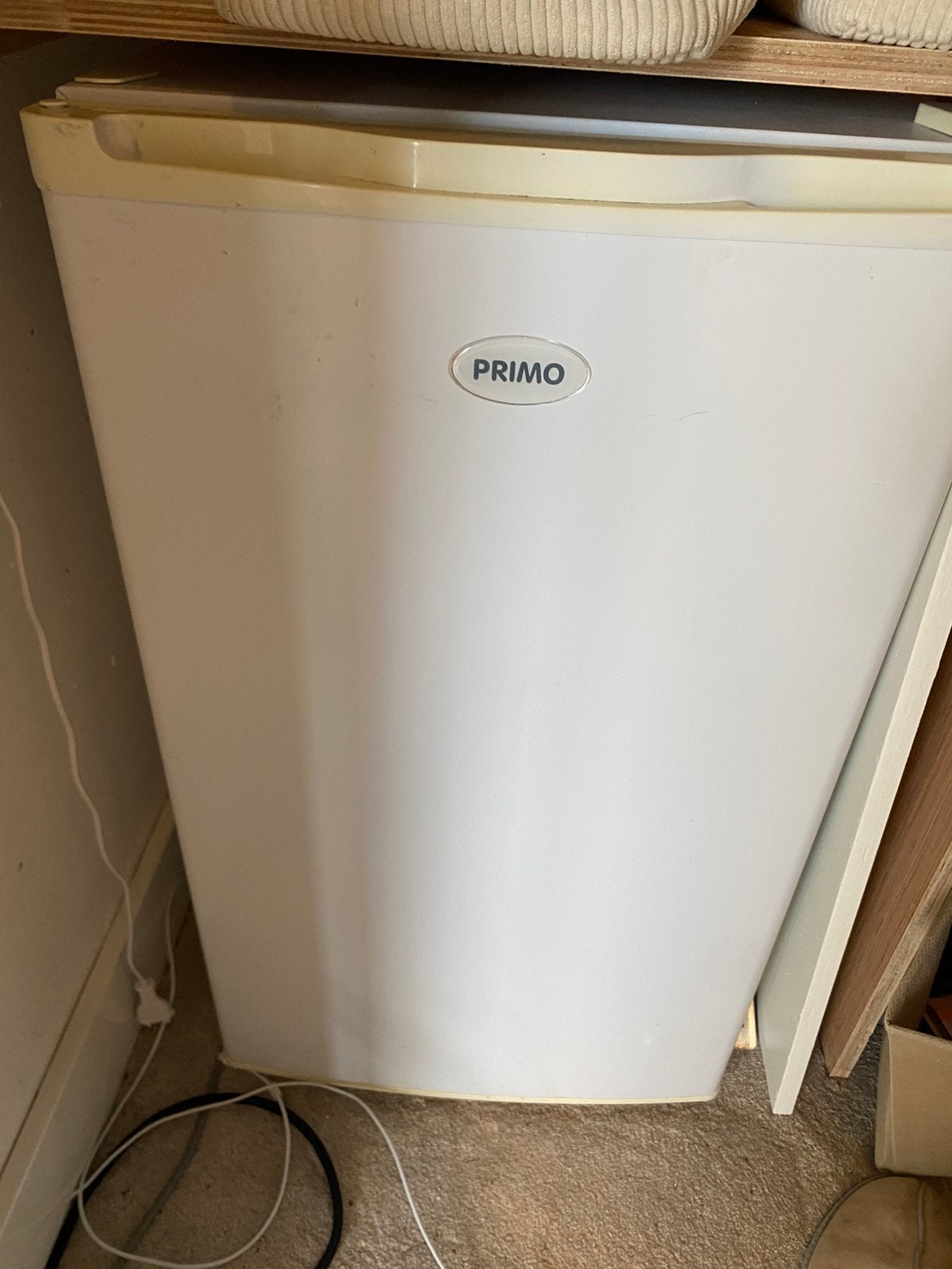** Primo diepvries met 3 lades **, Ophalen of Verzenden, Zo goed als nieuw, Minder dan 60 cm, Minder dan 85 cm