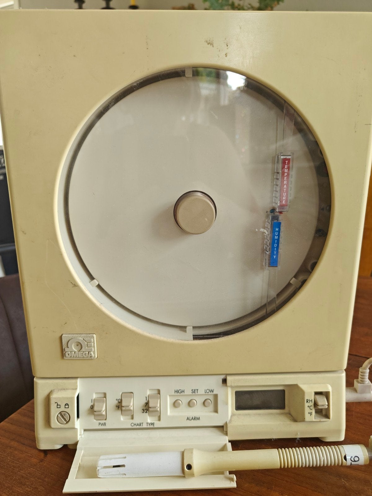 Vintage Omega CT485B temperatuur / luchtvochtigheidsrecorder, Ophalen, Gebruikt, Weerstation