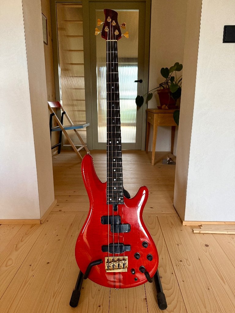 Yamaha TRB-4P basgitaar, Muziek en Instrumenten, Ophalen, Zo goed als nieuw, Elektrisch