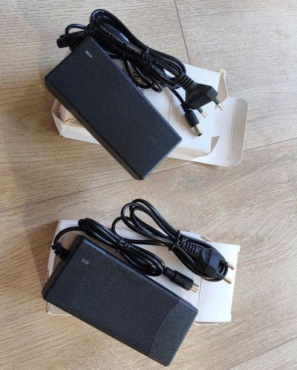 42v 2a oplader elektrische fiets step etc, Ophalen, Nieuw