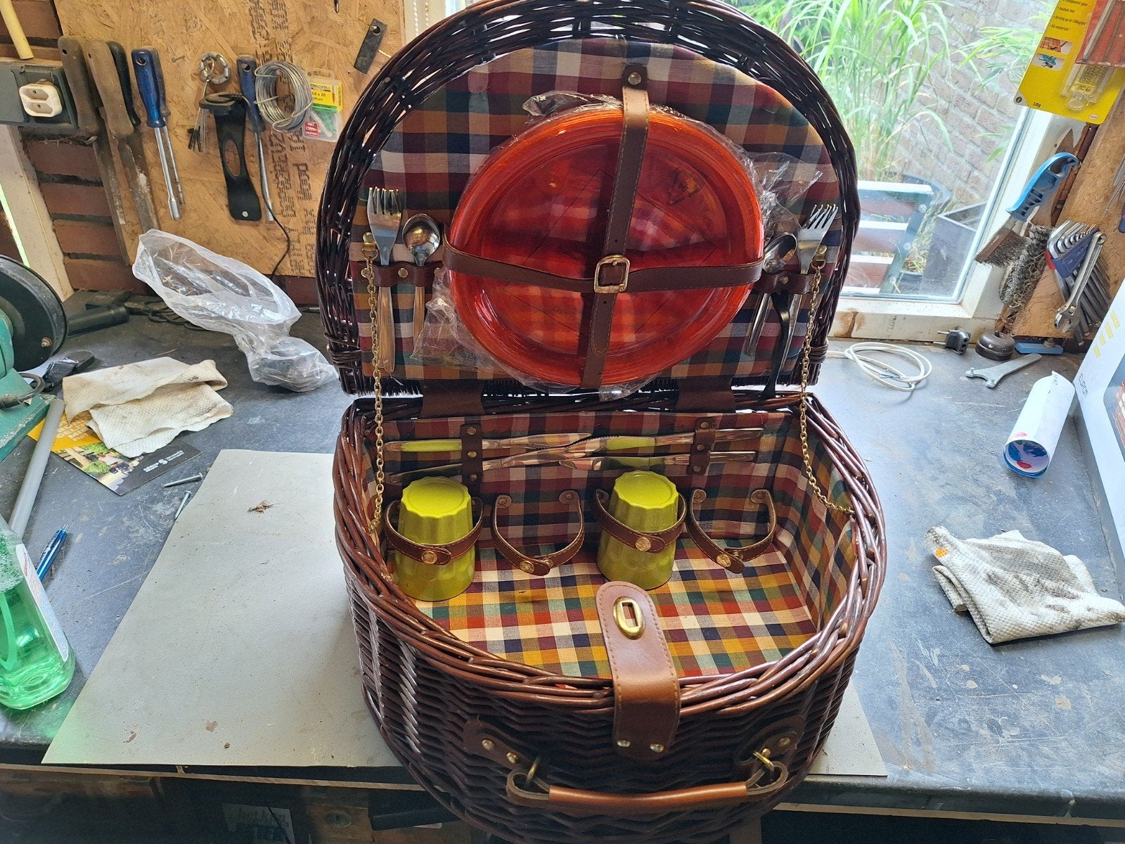 Te koop prachtige rieten picknickmand, Ophalen of Verzenden, Zo goed als nieuw