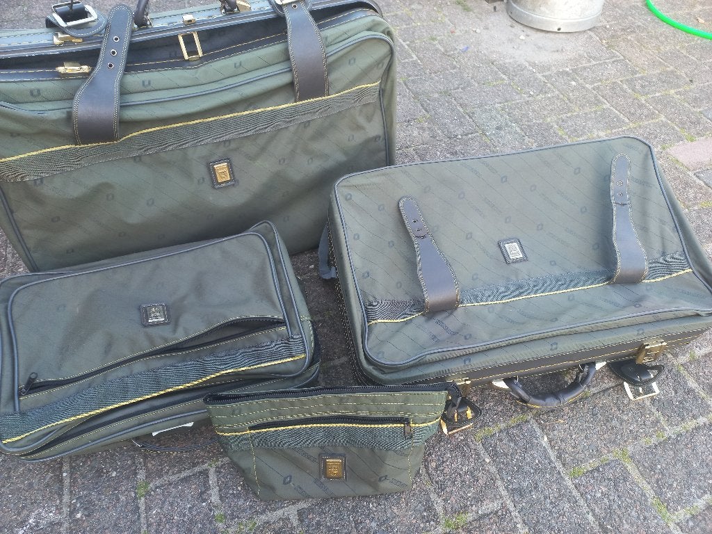 Kofferset Bermas groen Renault Vintage, Ophalen of Verzenden, Zo goed als nieuw, Zacht kunststof, 70 cm of meer