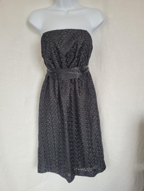 Prachtige zwart-kanten NIEUWE jurk mt M merk Edith&Ella, Kleding | Dames, Jurken, Maat 38/40 (M), ., Zwart, Ophalen of Verzenden