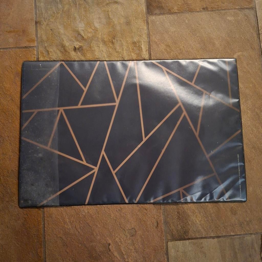 Laptop mat, Computers en Software, Ophalen of Verzenden, Gebruikt