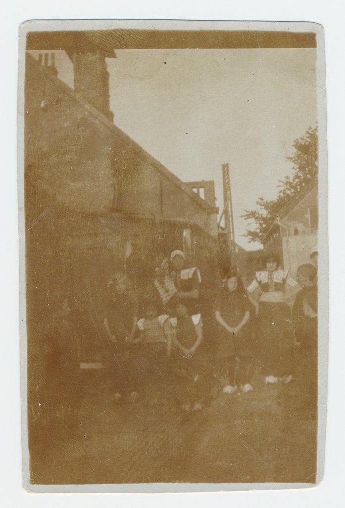 foto, Verzamelen, Gebruikt, Foto, Klederdracht, Ophalen of Verzenden