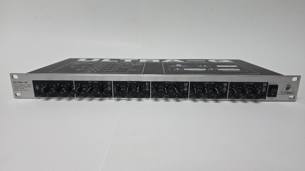 Behringer Ultra-Q PEQ2200 equalizer, Ophalen of Verzenden, Gebruikt