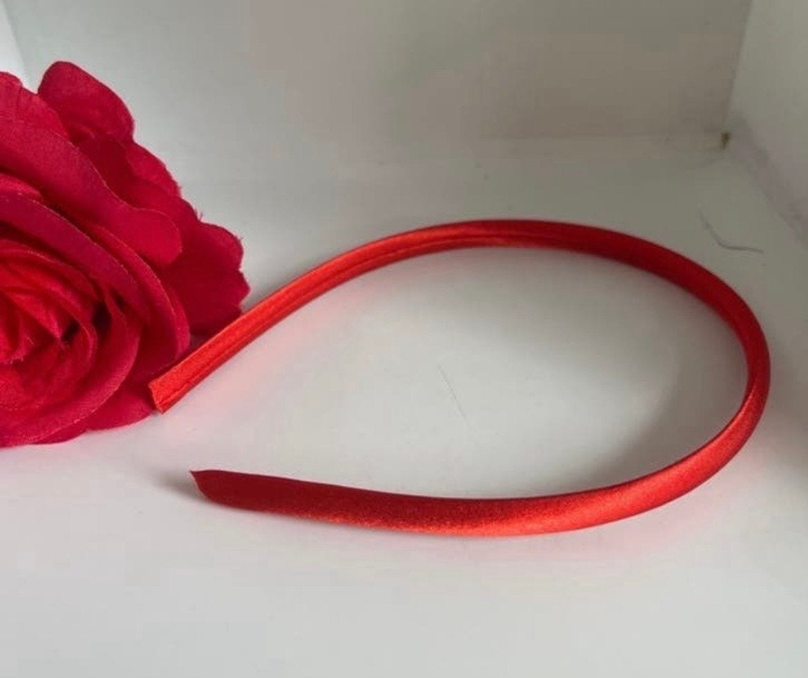 Rode haarband - Nieuw, Kleding | Dames, Hoeden en Petten, Verzenden, Nieuw, One size fits all, Hoed