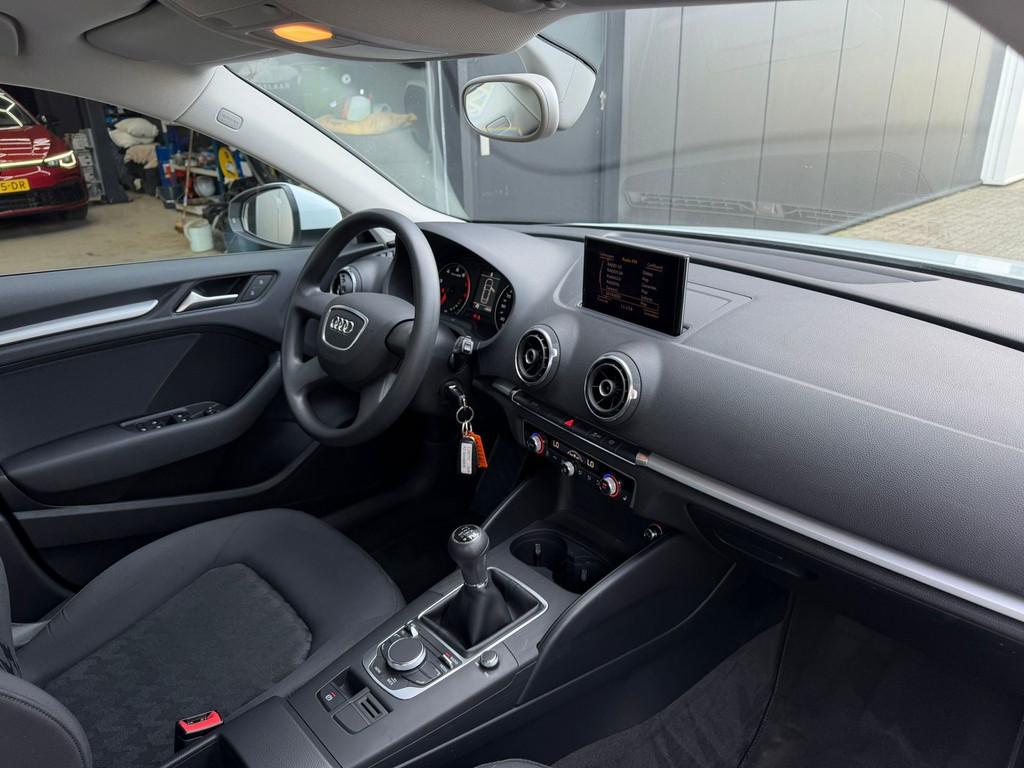 Audi A3 Sportback 1.4 TFSI l CLIMATE CONTROL l STOELVERWARMI, Voorwielaandrijving, Stoelverwarming, Gebruikt, 4 cilinders