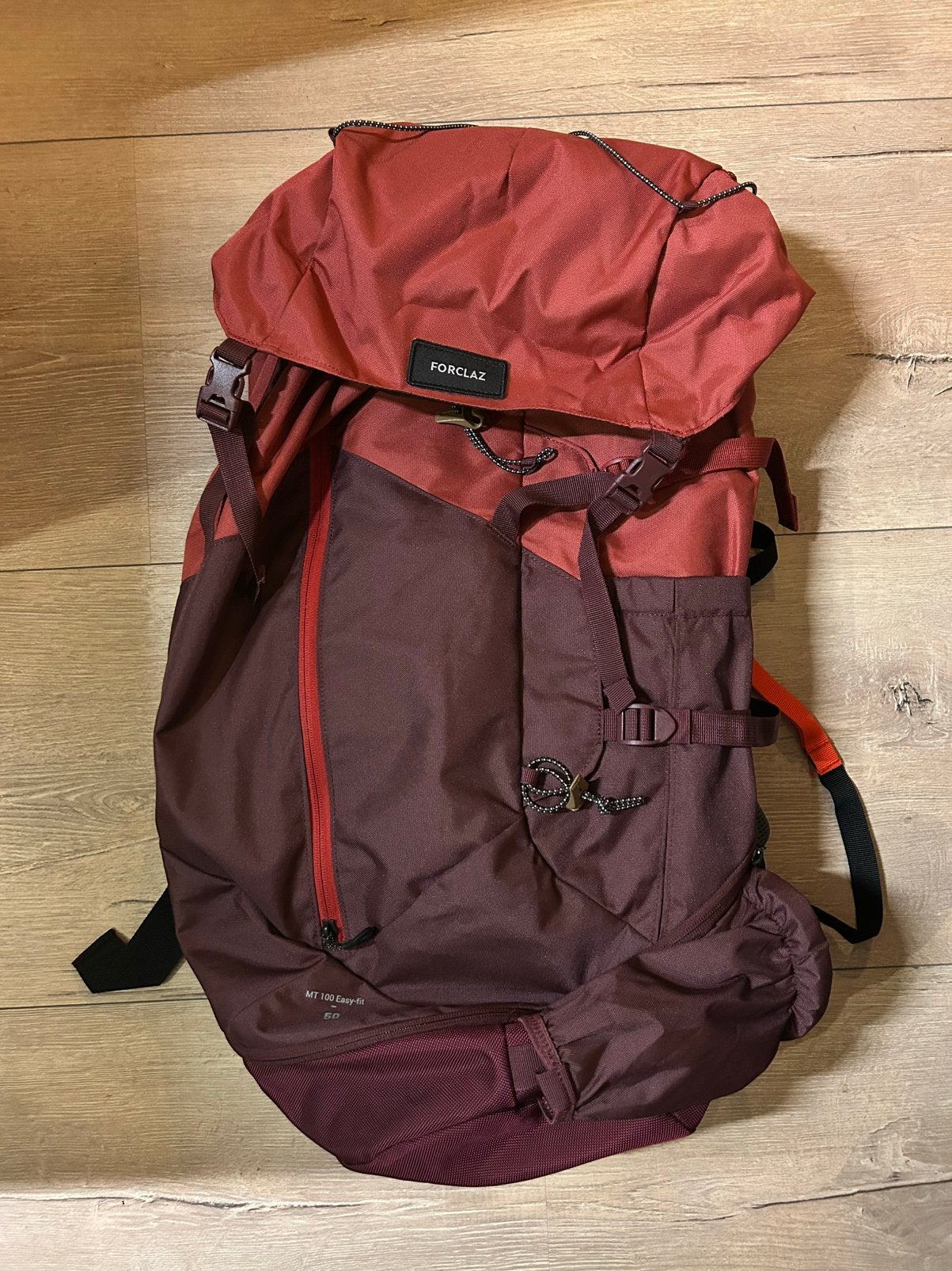 Backpack 50l met regenhoes en transporthoes, Ophalen of Verzenden, Zo goed als nieuw, 30 cm of meer