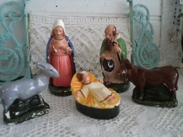 5 brocante gipsen kerst beeldjes, Diversen, Ophalen of Verzenden, Gebruikt