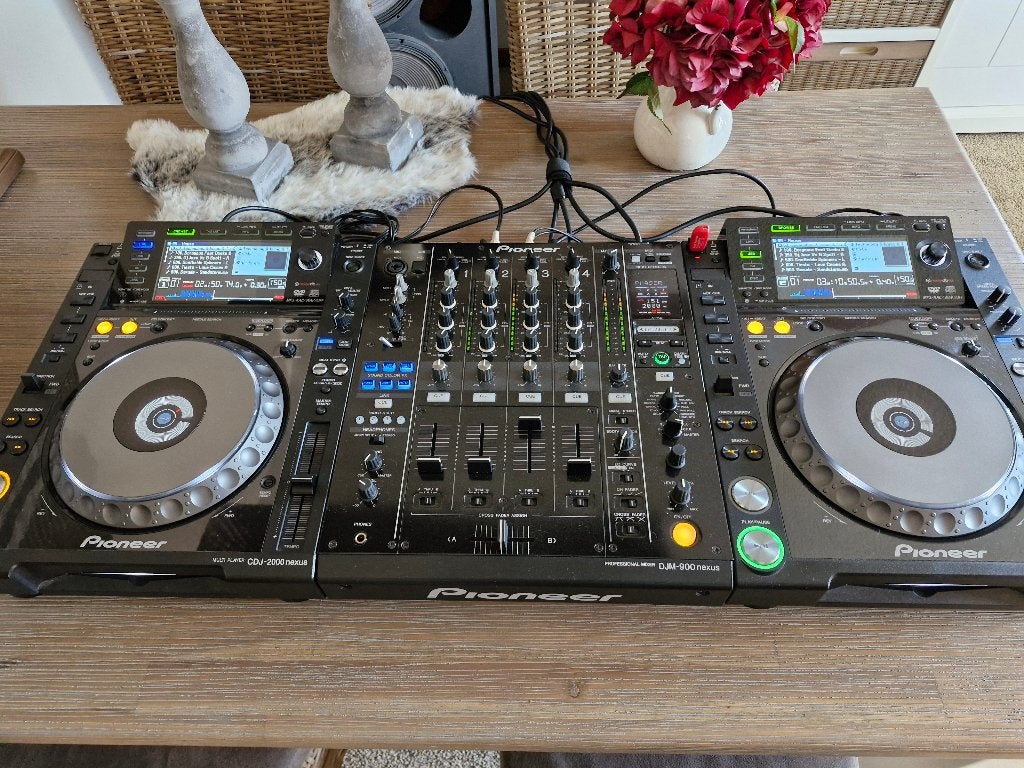 Pioneer DJ set 2x CDJ2000 nxs & DJM900 nxs, Ophalen, Zo goed als nieuw, Dj-set, Pioneer