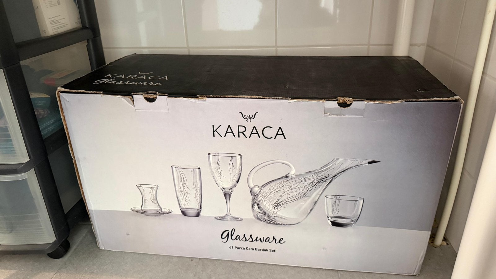 Karaca Glassware 61-delige set - Nieuw in doos, Huis en Inrichting, Glas of Glazen, Nieuw, Ophalen of Verzenden, Glas