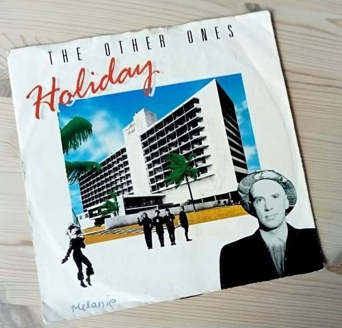 the other ones: holiday., Ophalen of Verzenden, Gebruikt, Pop