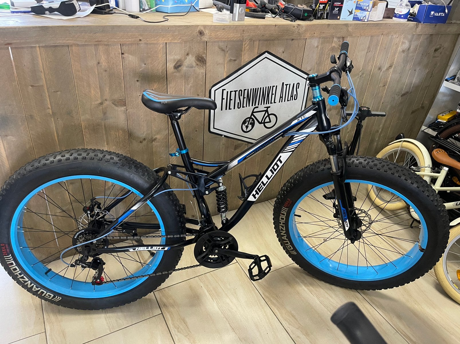 (NIEUW) Helliot xtc mountainbike 26 inch, Ophalen of Verzenden, Zo goed als nieuw, 26 inch of meer