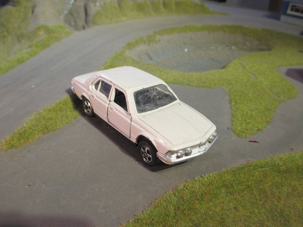 1:45 BMW 730 E23 - Mattel Hot Wheels Near Mint, Ophalen of Verzenden, Zo goed als nieuw, Auto, MiniChamps