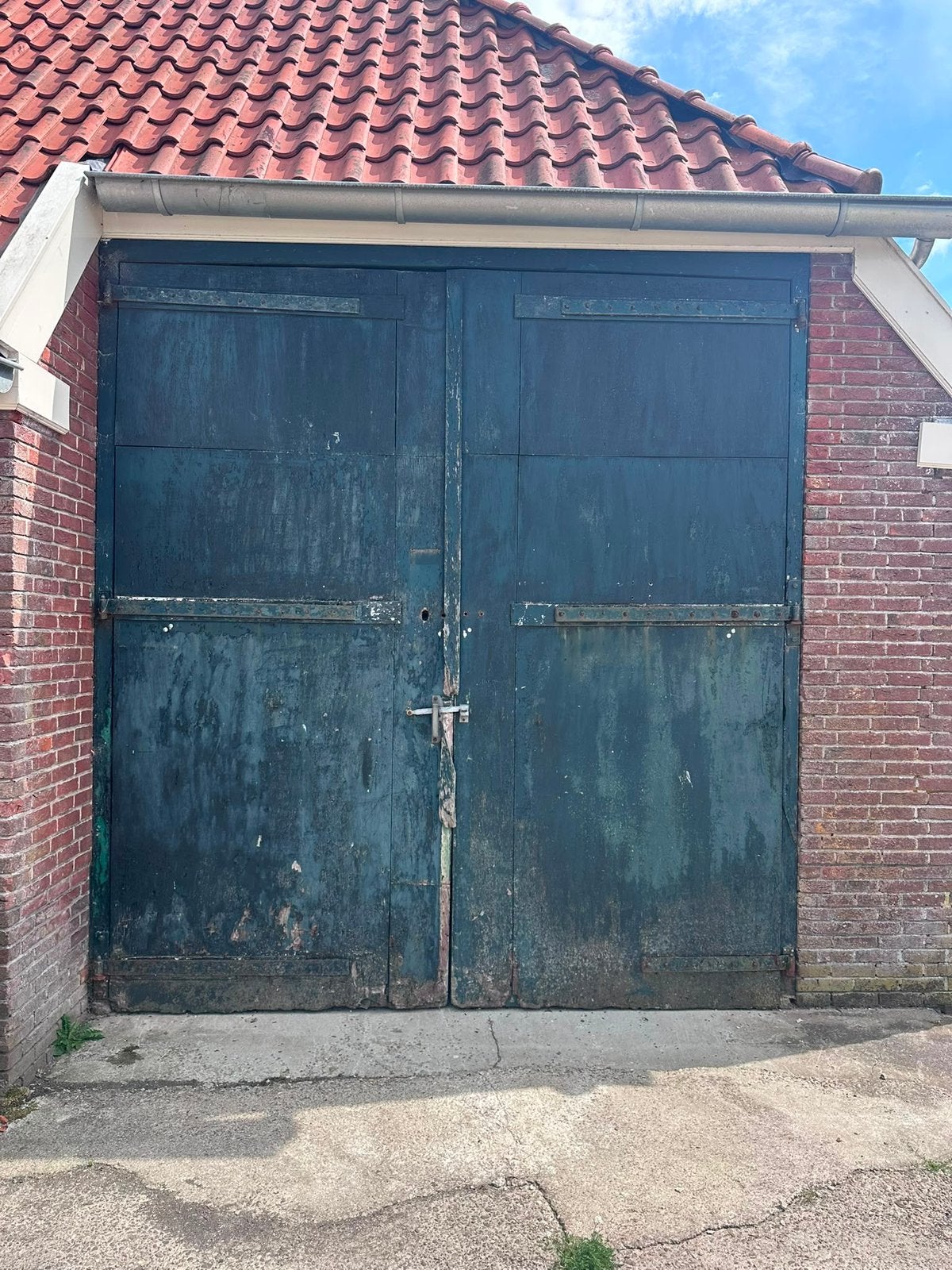 Hulp/timmerman gezocht voor renovatie oude staldeuren