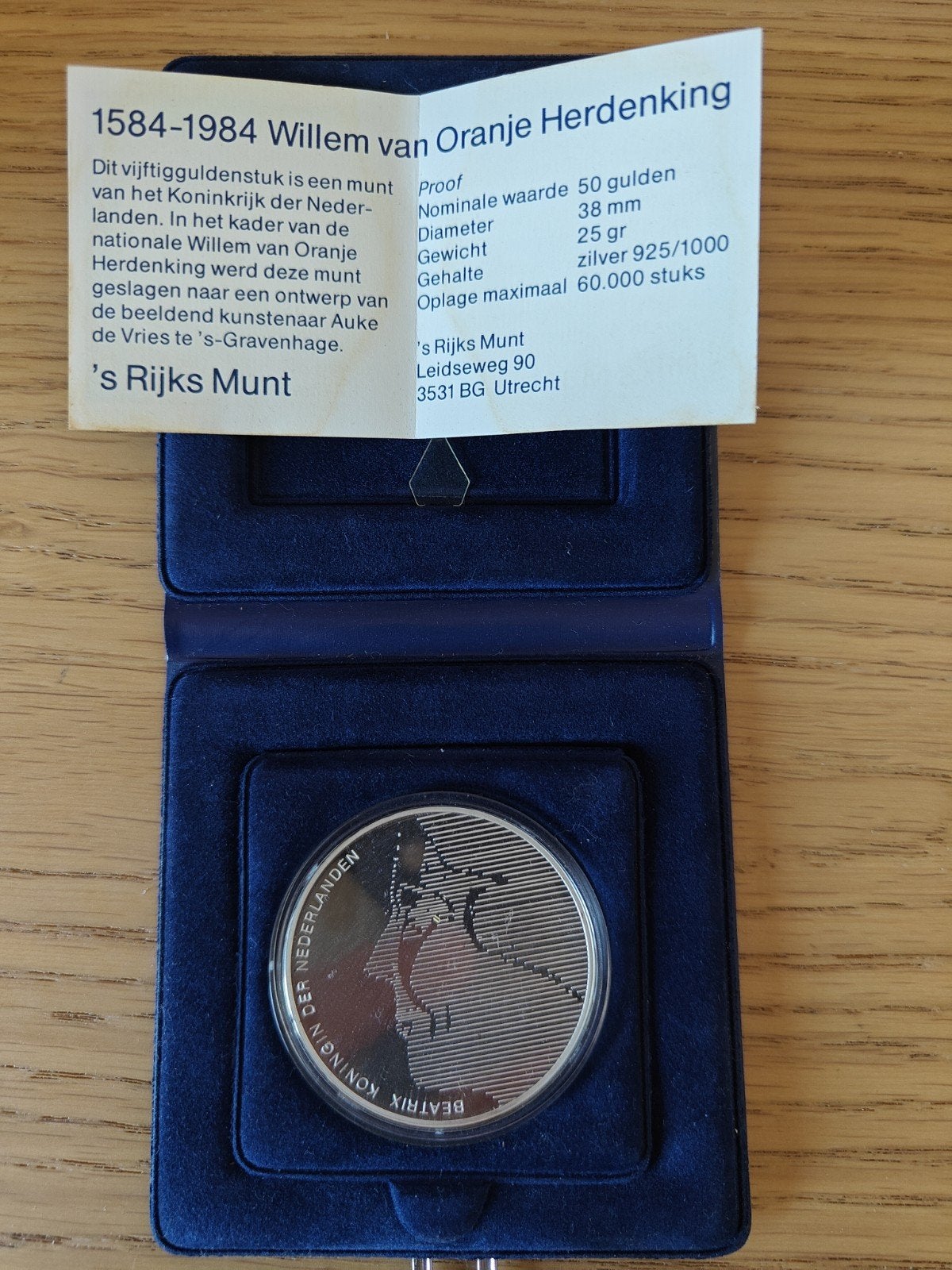 Willem van Oranje Herdenking 1584-1984 Zilveren 50guldenstuk, Koningin Beatrix, Zilver, Ophalen of Verzenden, Losse munt