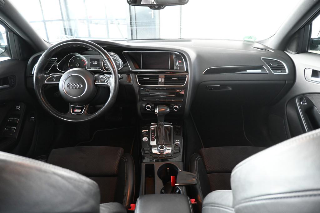 Audi A4 Avant 3.0 TDI quattro 3x S-Line Clima Adaptief Panor, Auto's, Euro 5, Gebruikt, A4, 245 pk
