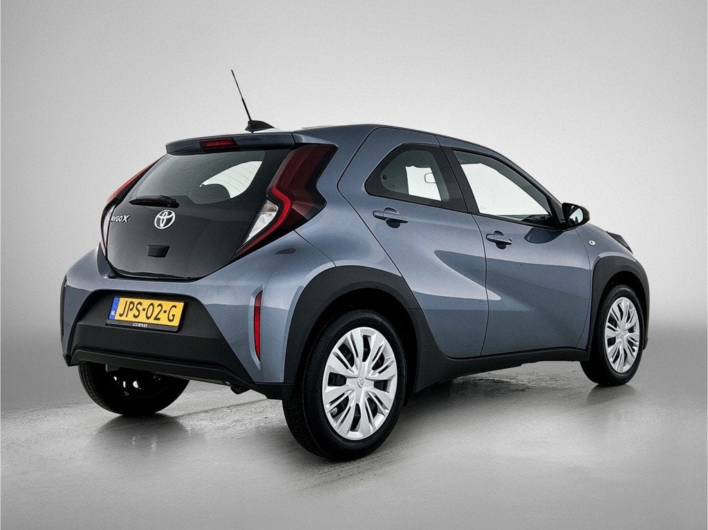 Toyota Aygo X 1.0 VVT-i MT Play Nieuwe auto | Apple Carplay/, 12 maanden, Stof, 920 kg, 4 stoelen