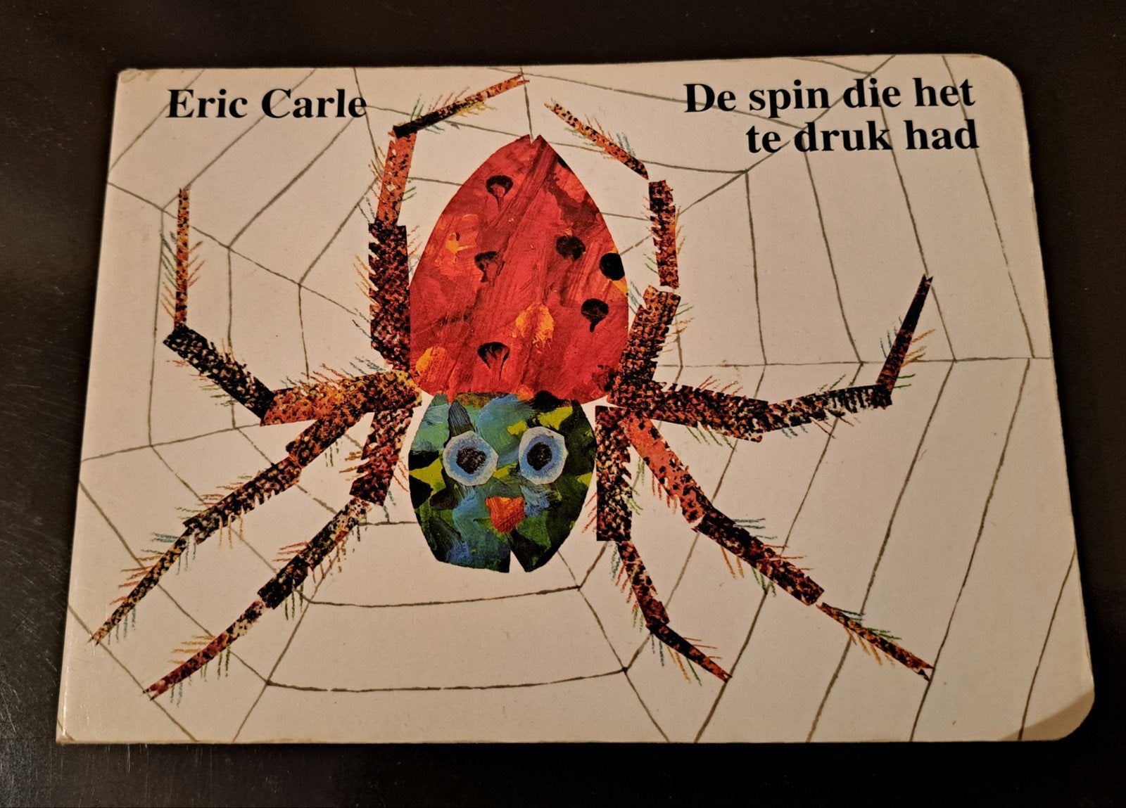 Eric Carle - karton blokboek de spin die het te druk had, Ophalen of Verzenden, Zo goed als nieuw, Eric Carle