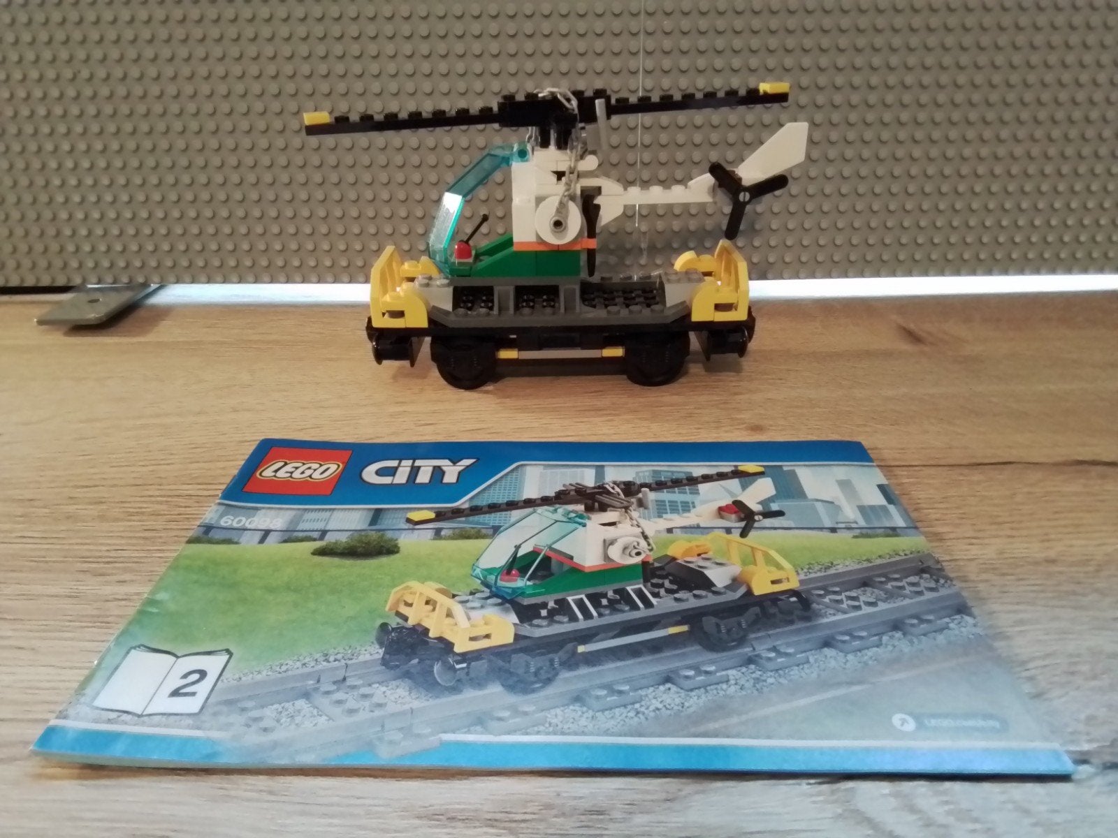 LEGO TREIN WAGON MET HELIKOPTER, Kinderen en Baby's, City, Lego, Ophalen of Verzenden, Zo goed als nieuw