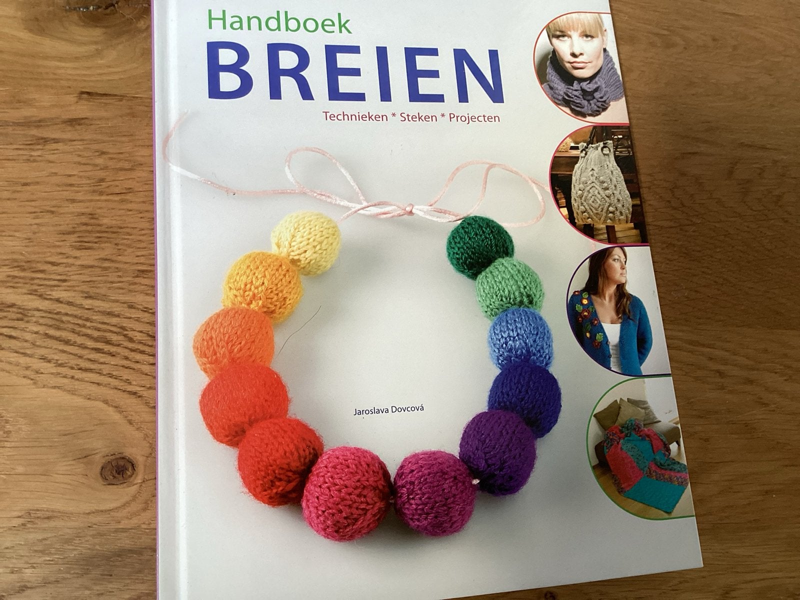 Handboek Breien: Technieken, Steken, Projecten, Ophalen of Verzenden, Zo goed als nieuw, Breien, Patroon of Boek