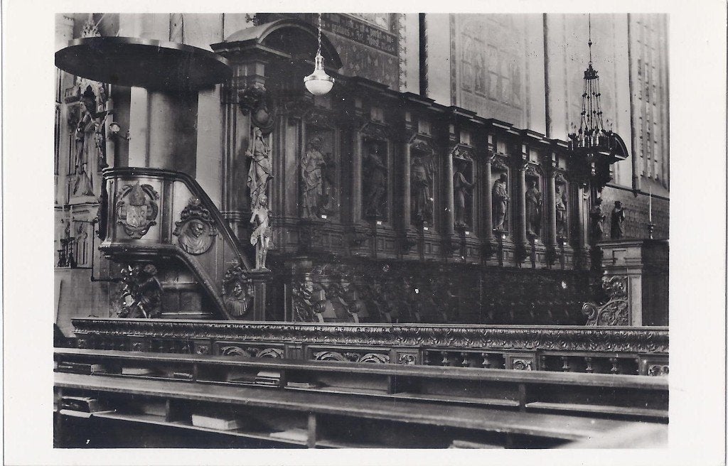 Wouw st lambertuskerk interieur ansichtkaart b1842 ongelopen, Ophalen of Verzenden, 1960 tot 1980, Ongelopen