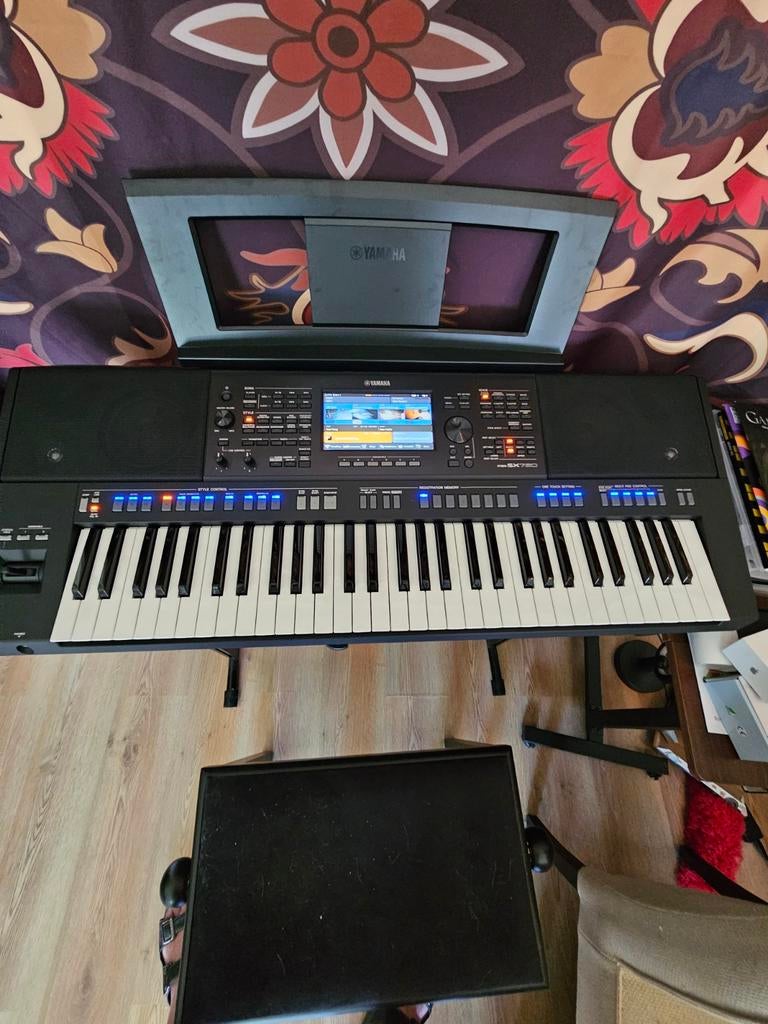 Yamaha PSR-SX720 Keyboard met doos, Ophalen, 61 toetsen, Yamaha, Zo goed als nieuw