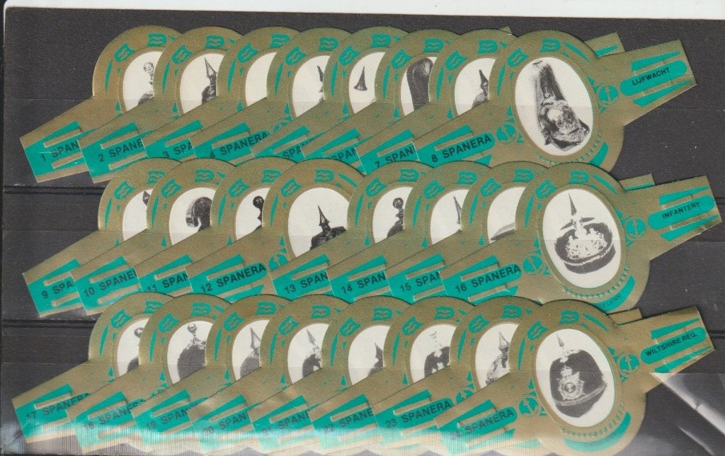 reeks 817  helmen  1-24   sigarenbanden, Ophalen of Verzenden, Zo goed als nieuw, Sigarenbandjes